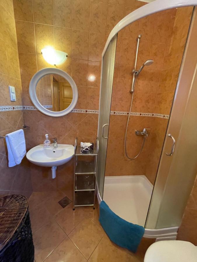 Holiday House Jakasa Трогір Екстер'єр фото
