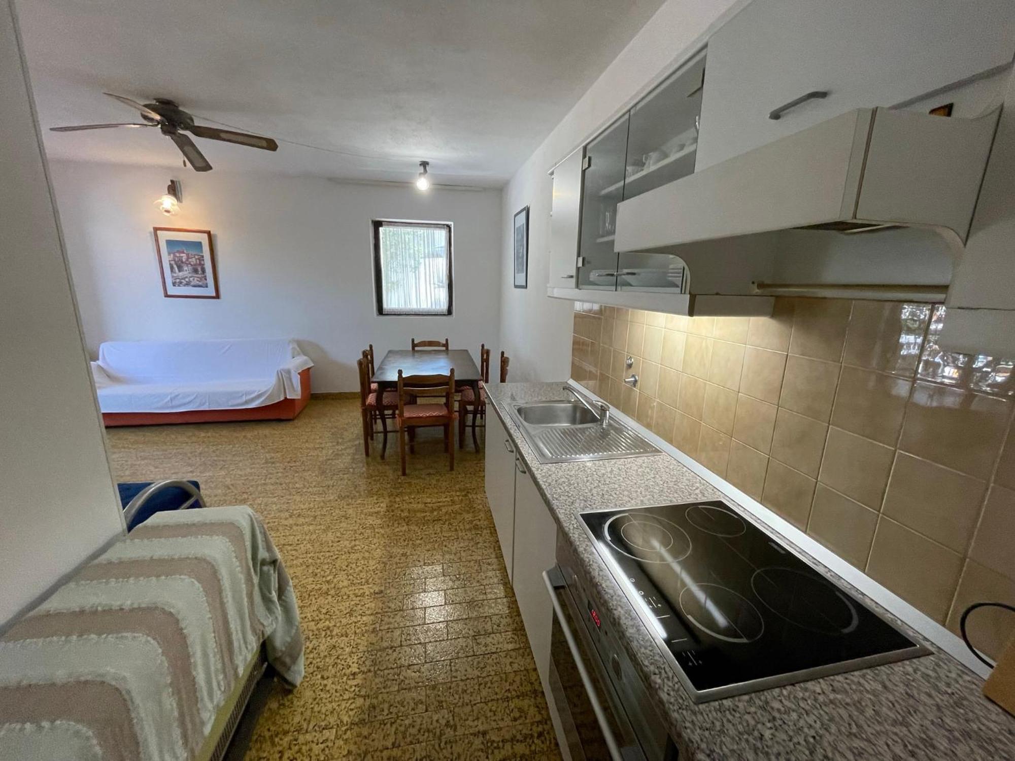 Holiday House Jakasa Трогір Екстер'єр фото