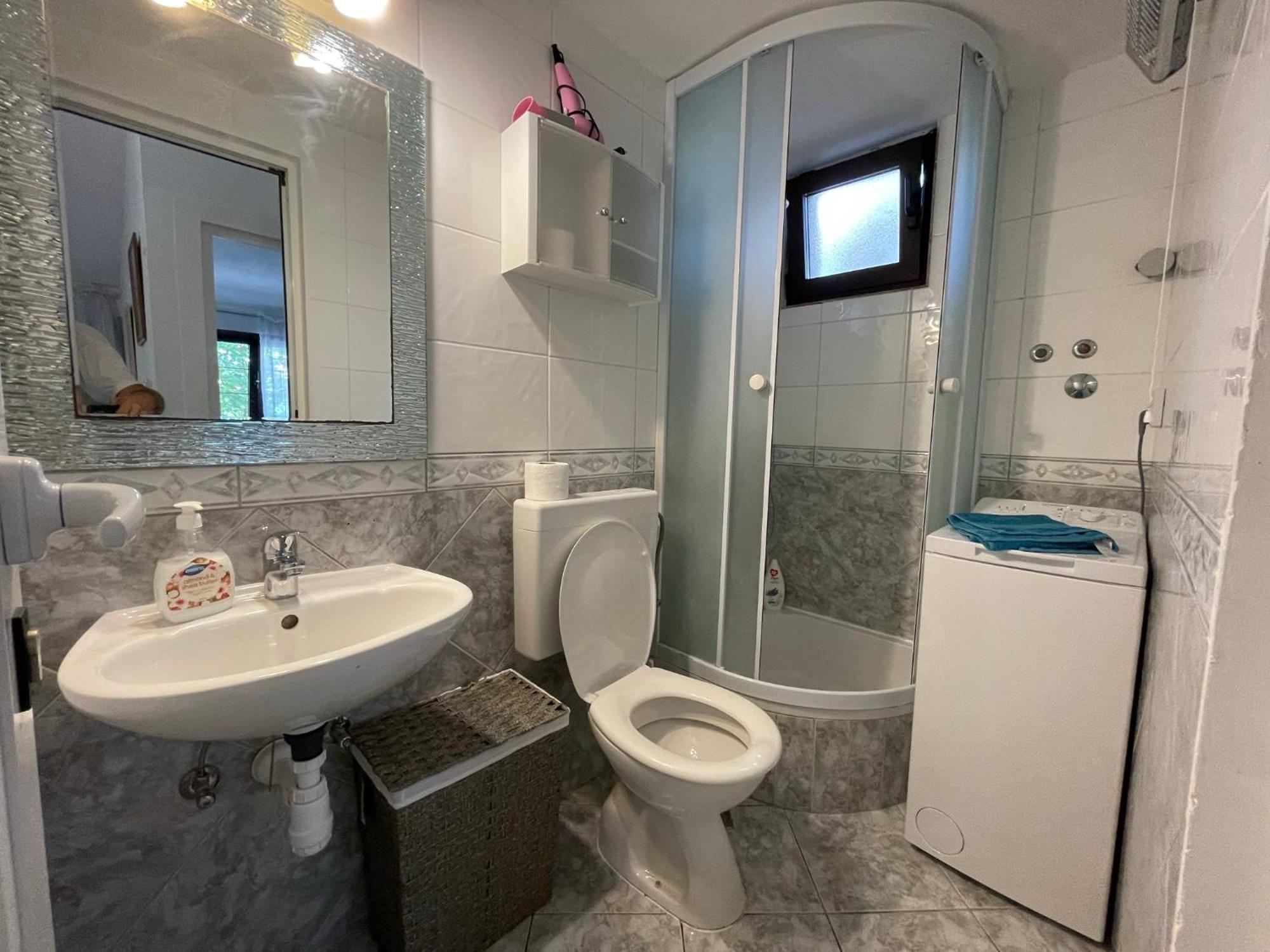 Holiday House Jakasa Трогір Екстер'єр фото